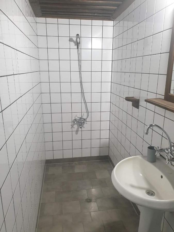 Къща за гости Близнаците Лєштен Екстер'єр фото